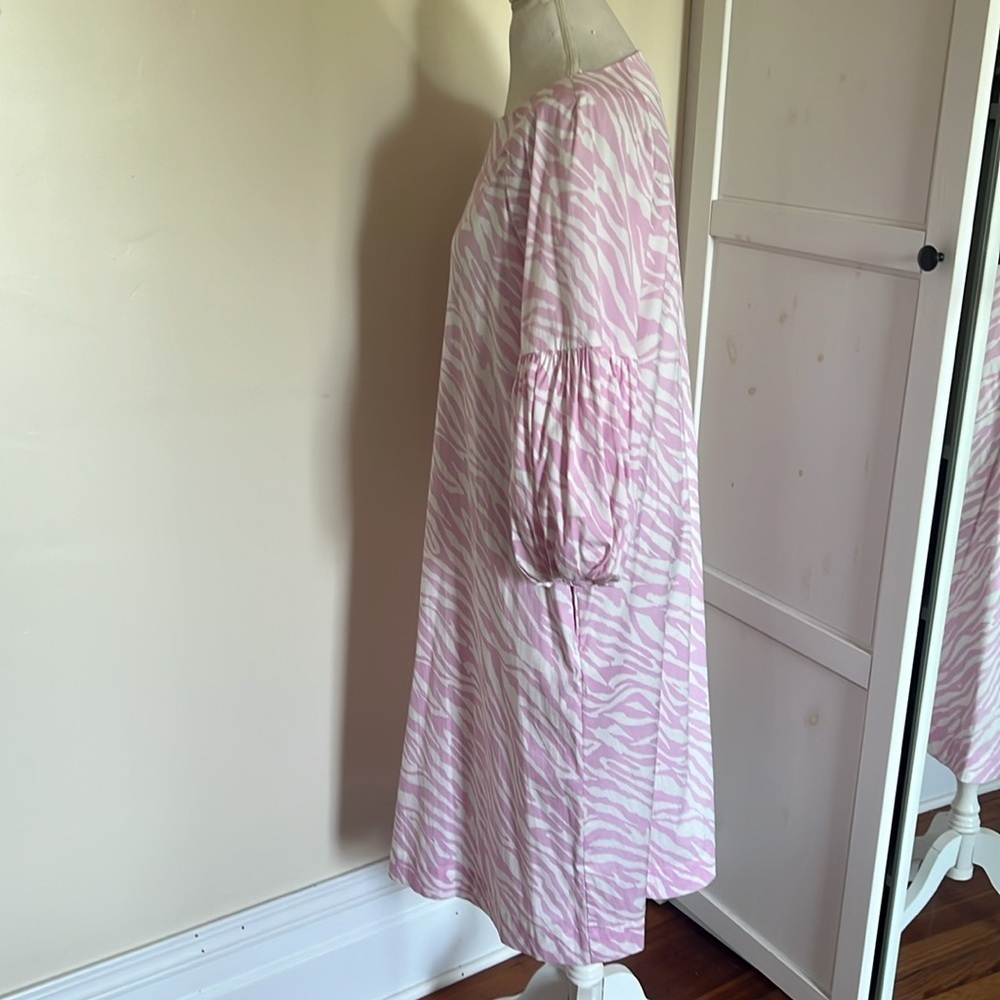 Chico's Pink and White Zebra Print Balloon Sleeve Mid Dress Chico's Size 2=12/14 - Picture 5 of 10